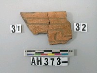 藏品(紅色細砂陶口緣殘件)的圖片